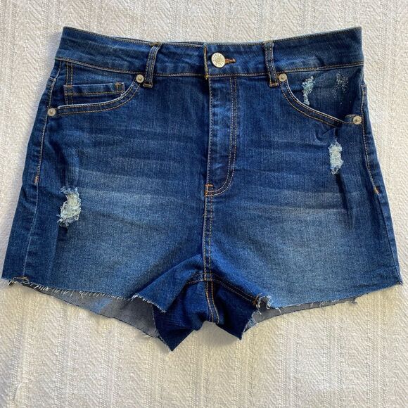 LOVE TREE Junior Medium  High Rise Destructed Cut Jean Shorts - Picture 1 of 7